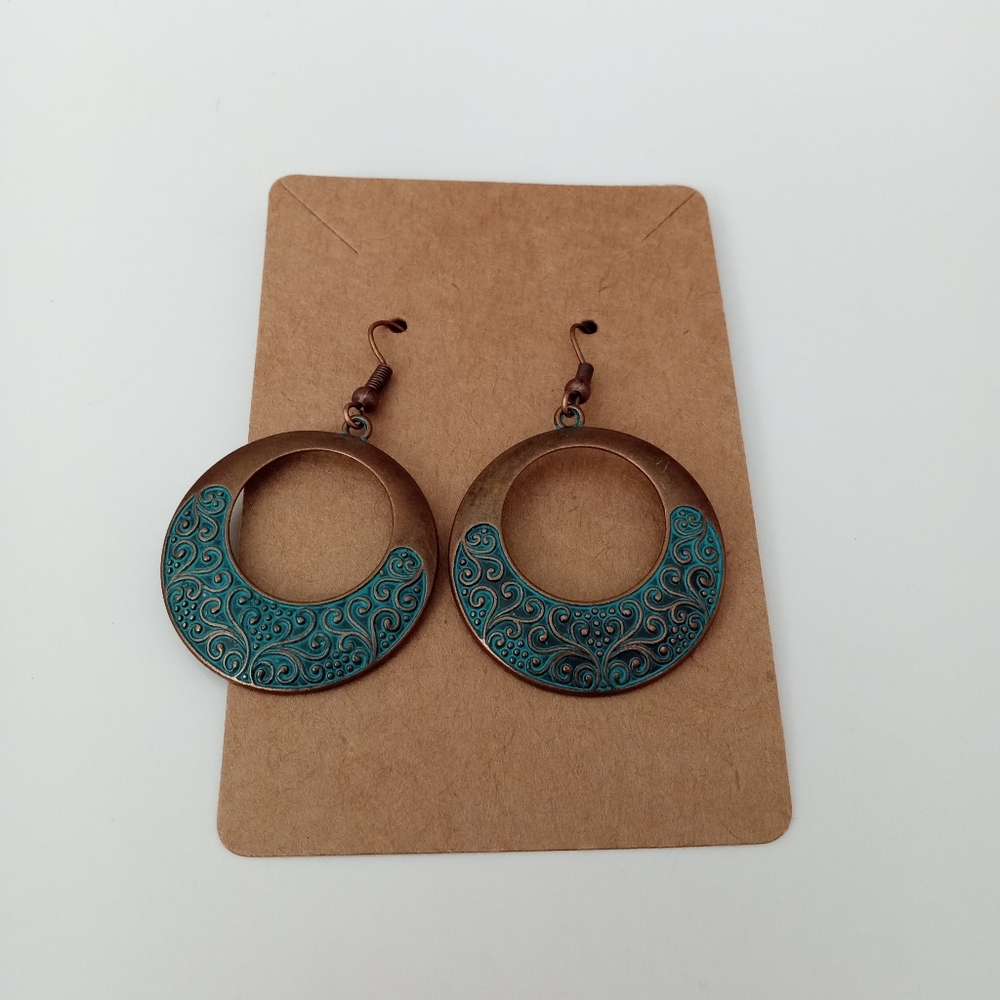 Fashion Jewelry Dangle Earrings - Picture 3 of 5